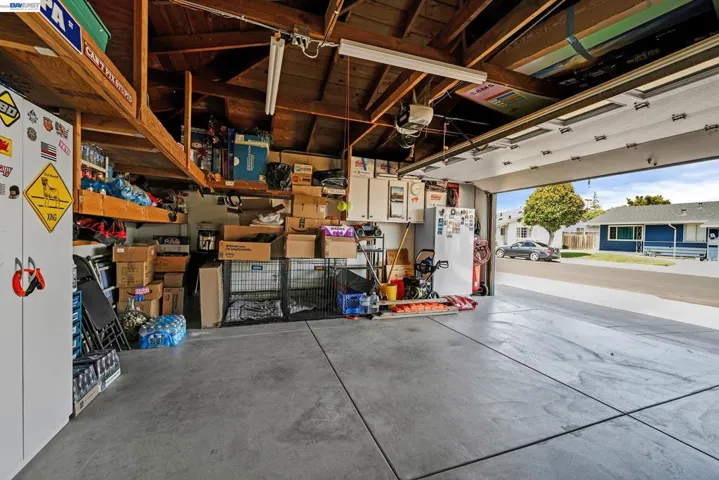 25483 Lindenwood Way, Hayward, California 94545