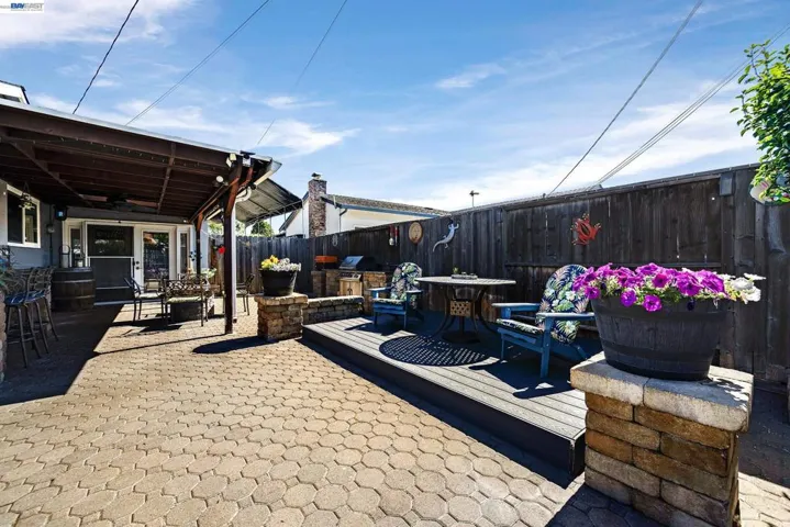 25483 Lindenwood Way, Hayward, California 94545