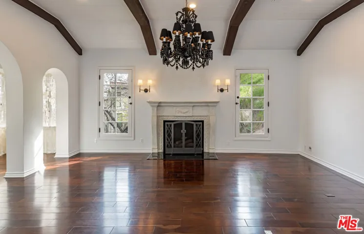 1467 N Kings Road, West Hollywood, California 90069