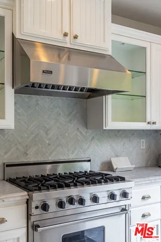 1467 N Kings Road, West Hollywood, California 90069