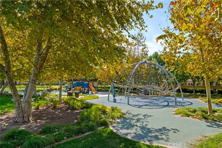 86 Mayfair, Irvine, California 92620