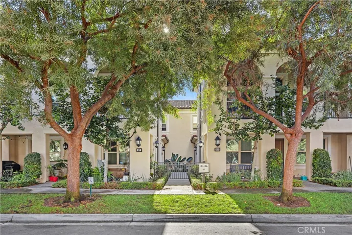 86 Mayfair, Irvine, California 92620