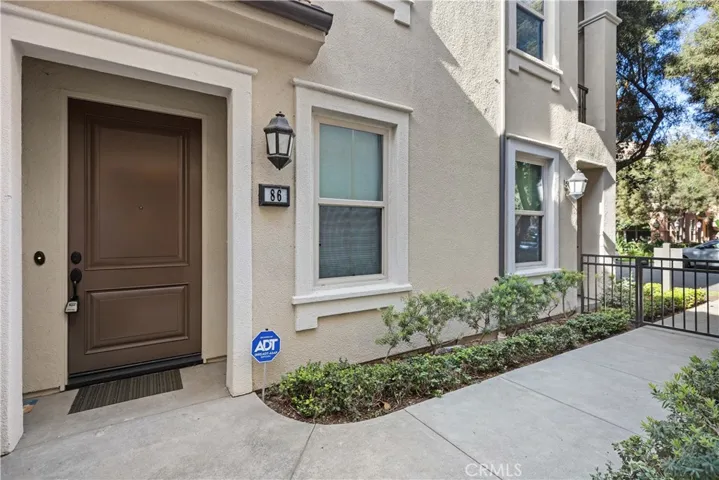 86 Mayfair, Irvine, California 92620