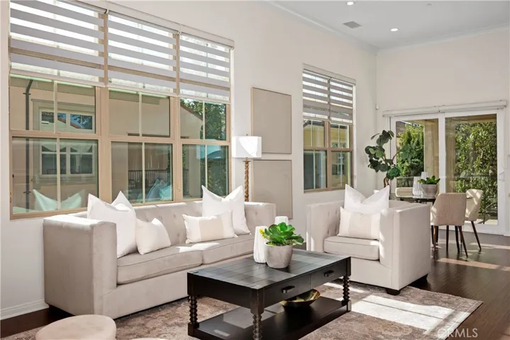 86 Mayfair, Irvine, California 92620