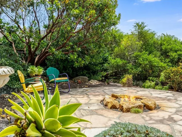 5276 Hillcrest, Cambria, California 93428
