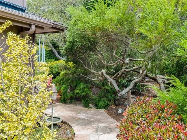 5276 Hillcrest, Cambria, California 93428