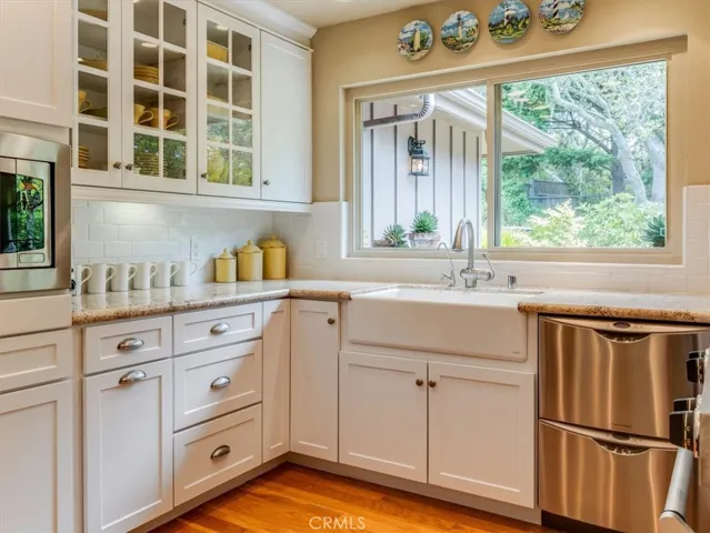5276 Hillcrest, Cambria, California 93428
