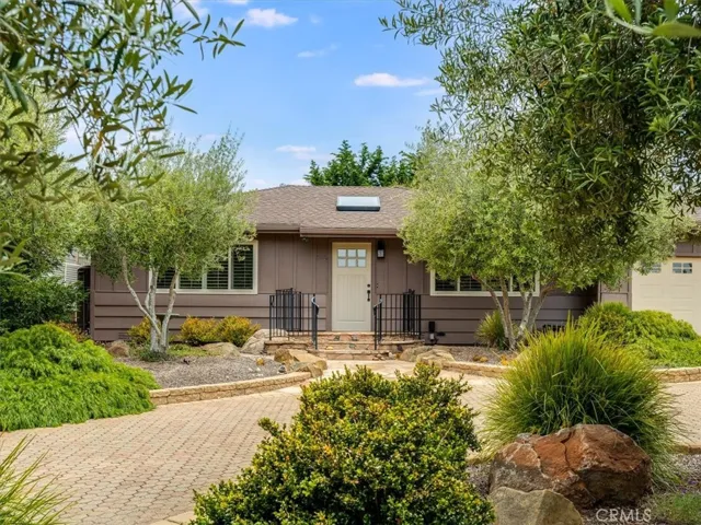 5276 Hillcrest, Cambria, California 93428