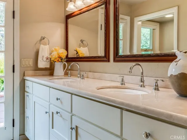 5276 Hillcrest, Cambria, California 93428