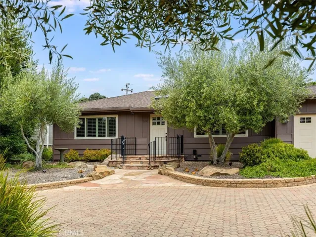 5276 Hillcrest, Cambria, California 93428