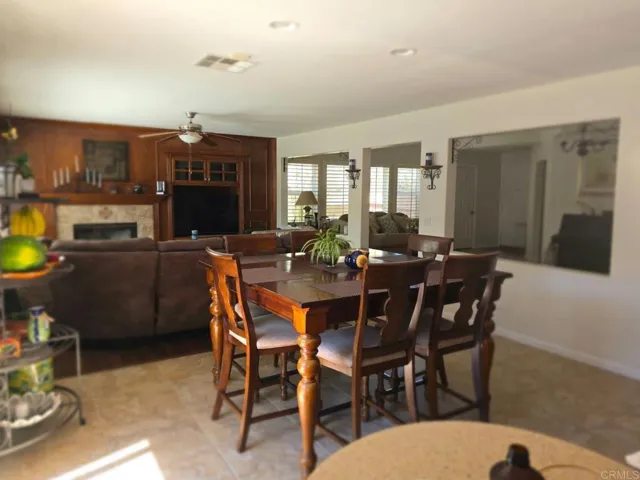 817 Briarpoint Place, San Diego, California 92154
