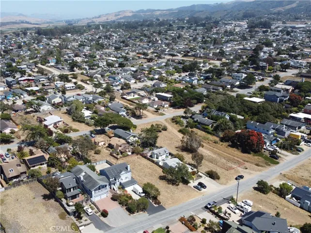 1574 5th Street, Los Osos, California 93402