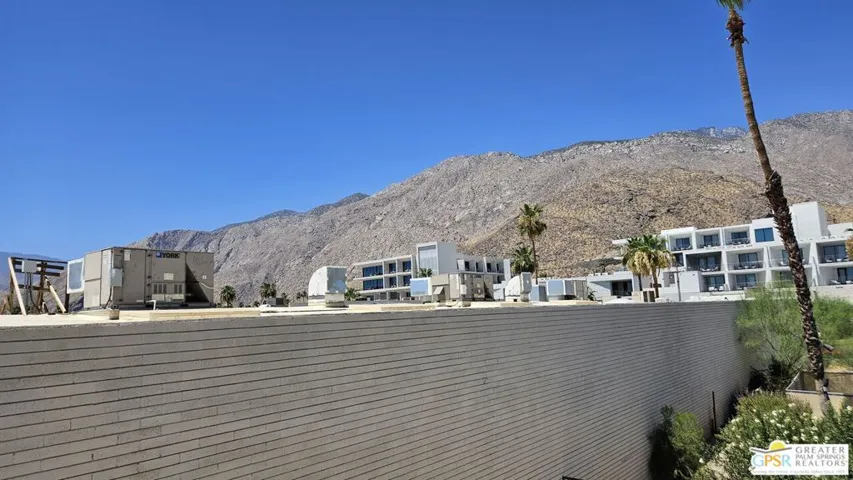 277 E Alejo Road 225, Palm Springs, California 92262