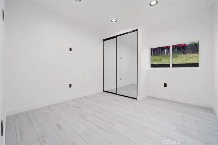 9661 Hayvenhurst Avenue, Northridge, California 91343