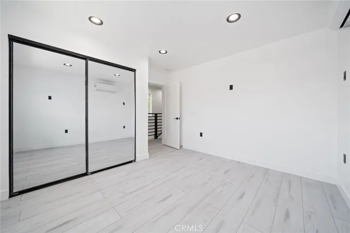 9661 Hayvenhurst Avenue, Northridge, California 91343