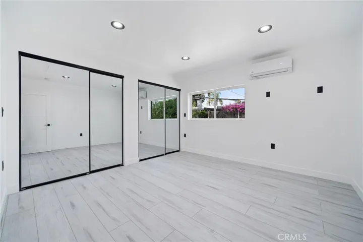 9661 Hayvenhurst Avenue, Northridge, California 91343