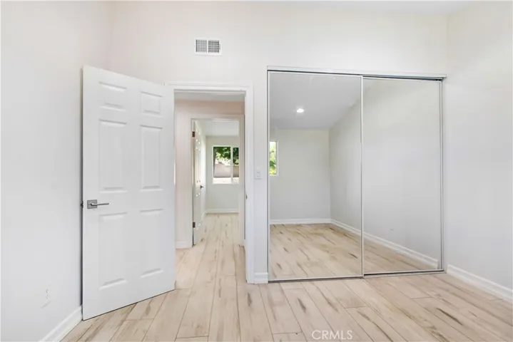 9661 Hayvenhurst Avenue, Northridge, California 91343