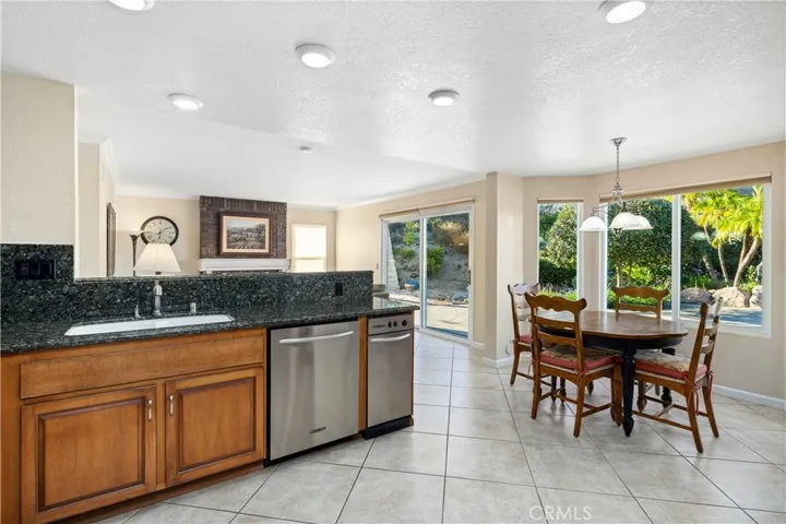 1166 Lassen Court, San Dimas, California 91773