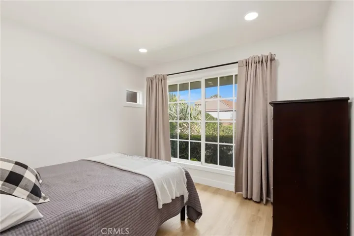 23045 El Caballo Street, Lake Forest, California 92630