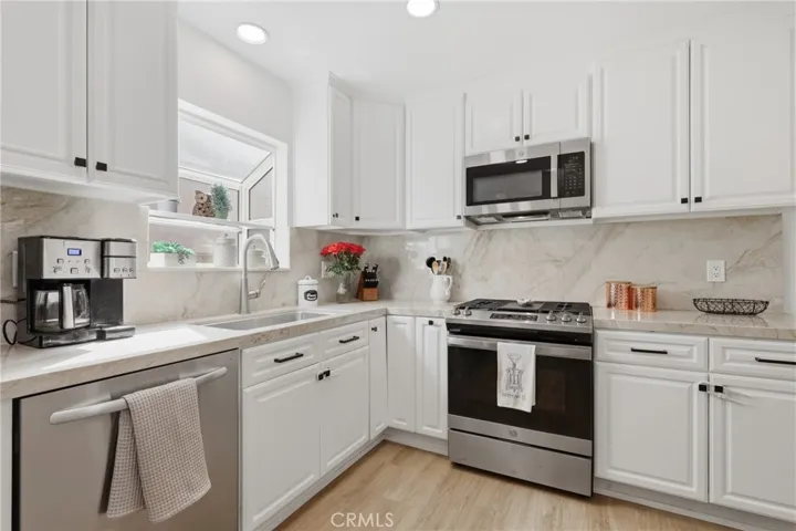 23045 El Caballo Street, Lake Forest, California 92630