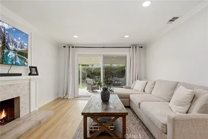 23045 El Caballo Street, Lake Forest, California 92630