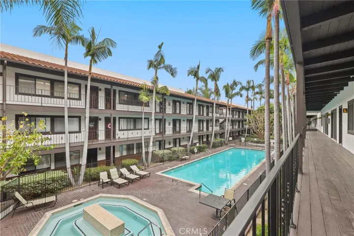 17200 Newhope Street 334, Fountain Valley, California 92708
