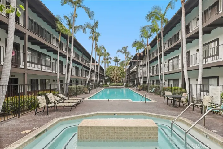 17200 Newhope Street 334, Fountain Valley, California 92708