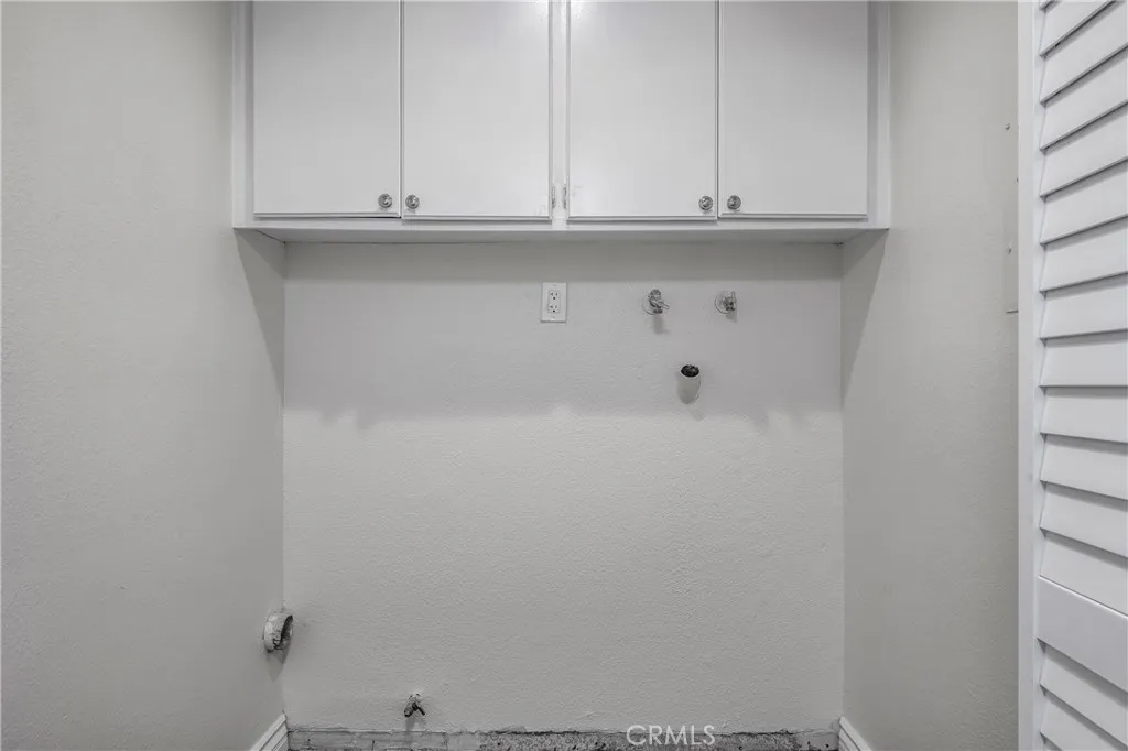 Laundry room in the hallway