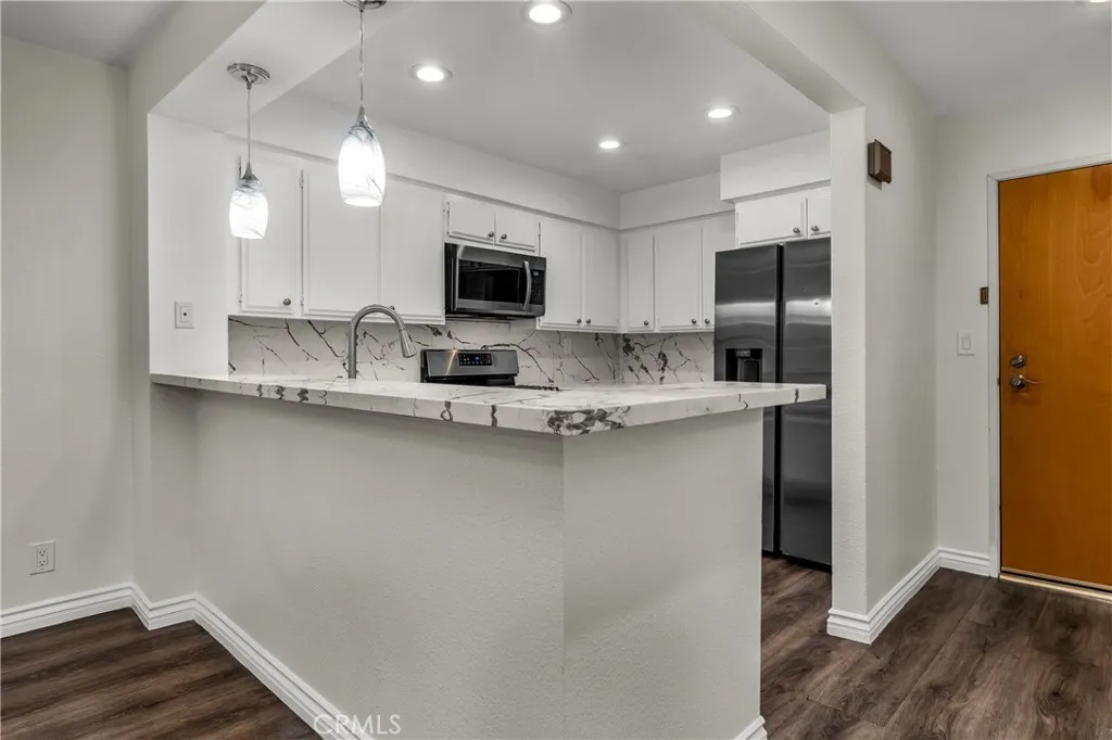 Kitchen counter