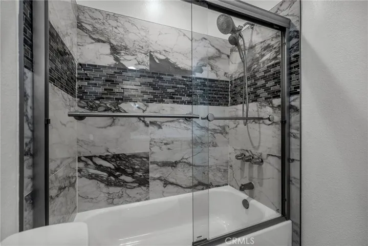 Primary Bath Tub
