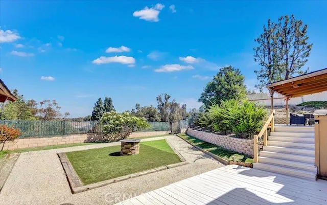 Massive 2 Tier backyard