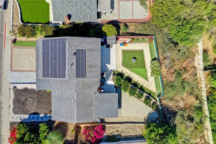 25231 Pericia, Mission Viejo, California 92691