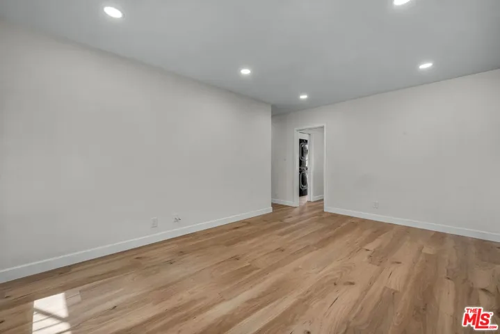 2027 Euclid Street C, Santa Monica, California 90405