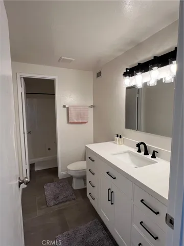 1415 Concord Avenue, Fullerton, California 92831
