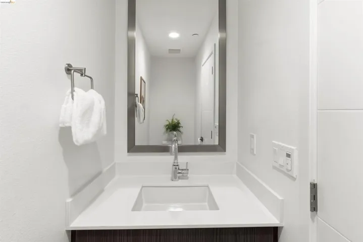 Guest Half Bath
