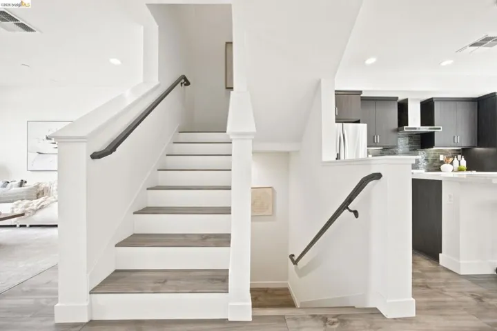 1355 Pullman Way, Oakland, California 94607