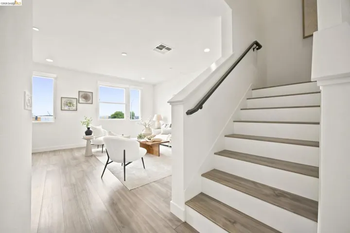 1355 Pullman Way, Oakland, California 94607