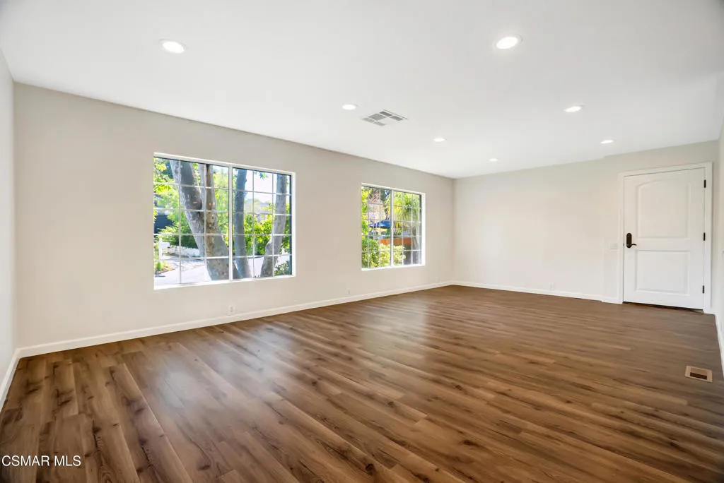 23777 Mulholland Hwy Unit 115-7 23777 Mulholland Hwy Unit 115-7