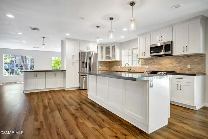 23777 Mulholland Hwy Unit 115-8