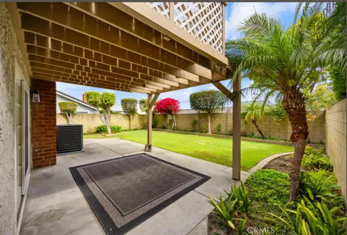 13129 Beach, Cerritos, California 90703