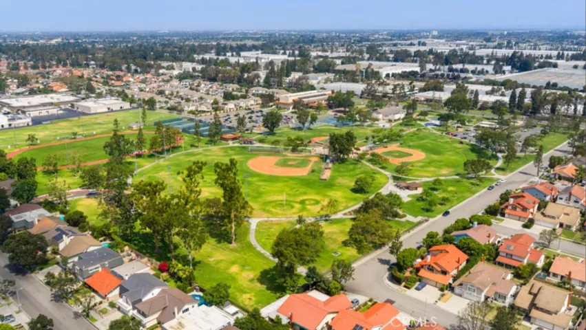 13129 Beach, Cerritos, California 90703