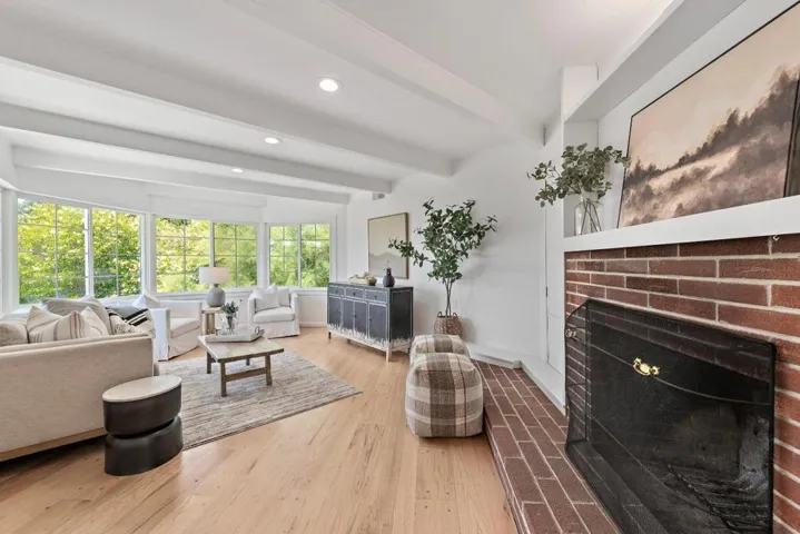 Family Room (optional bedroom)