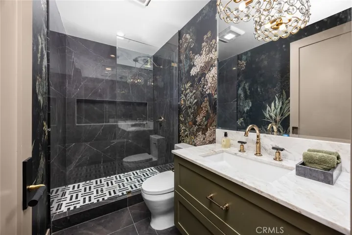 4607 Alta Canyada, La Canada Flintridge, California 91011