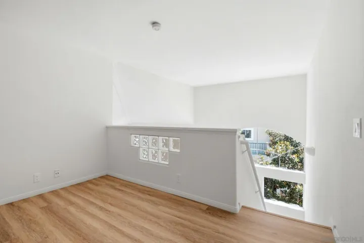 7225 Calabria Ct 92, San Diego, California 92122