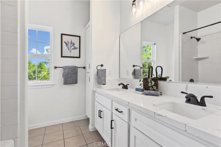 Upstairs Guest Bathroom