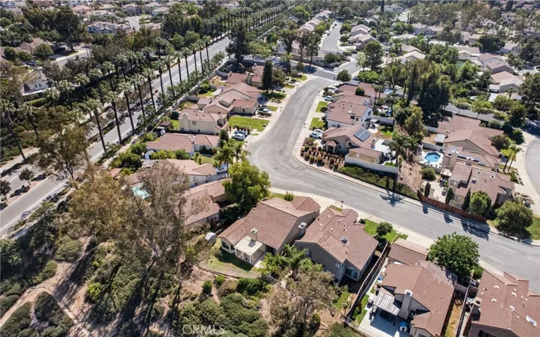 28958 Shadow Creek, Highland, California 92346