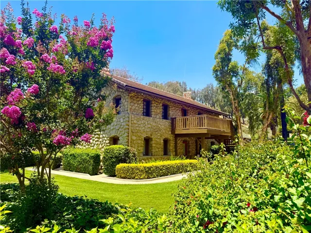 Stonehouse Clubhouse