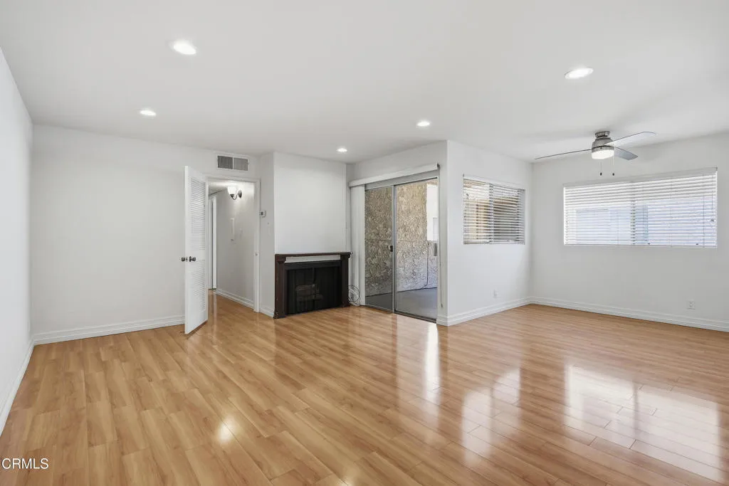 2386 E Del Mar Boulevard 220, Pasadena, California 91107 — photo 4