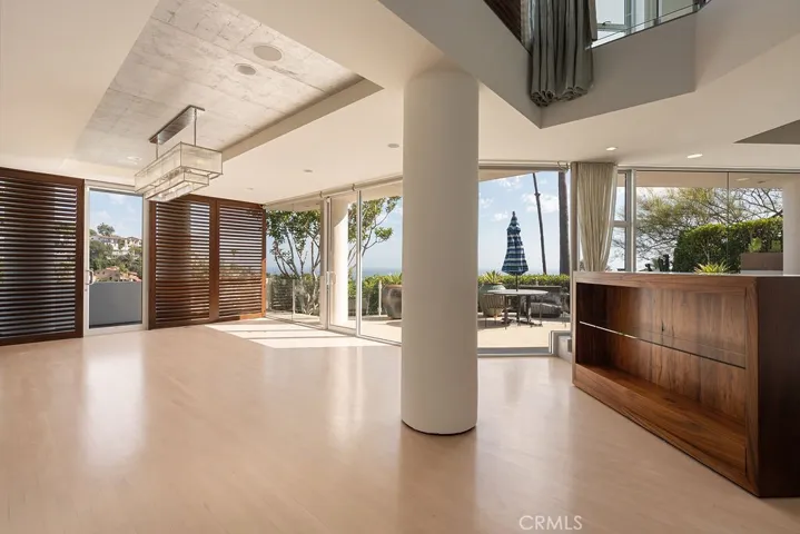 920 Skyline Drive, Laguna Beach, California 92651