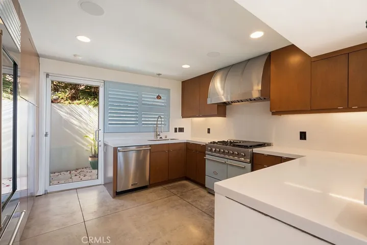 920 Skyline Drive, Laguna Beach, California 92651